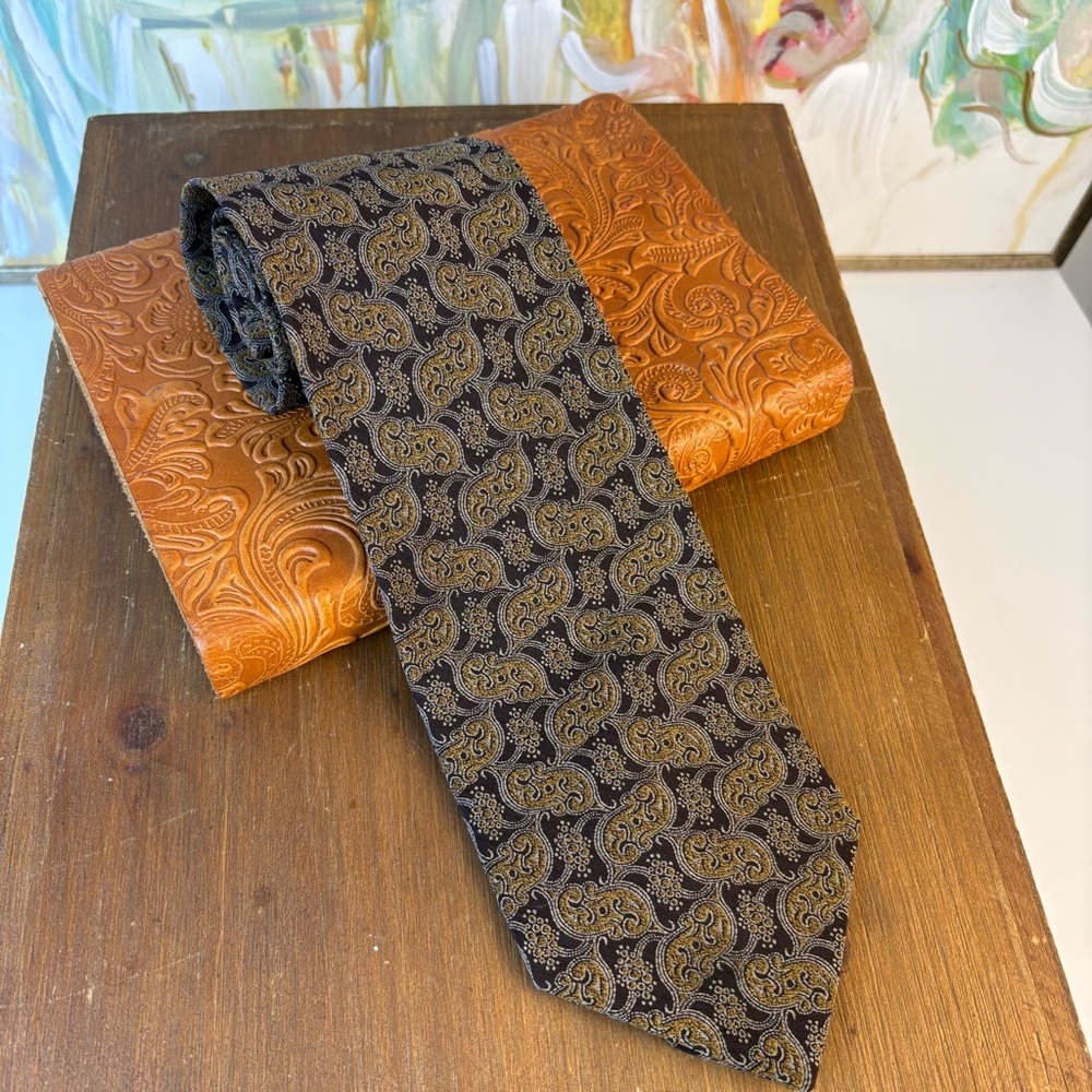Giorgio Armani Silk Tie Black Gold Paisley Italy Luxury Designer